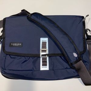 Timbuk2 messenger backpack laptop carry on bag travel
